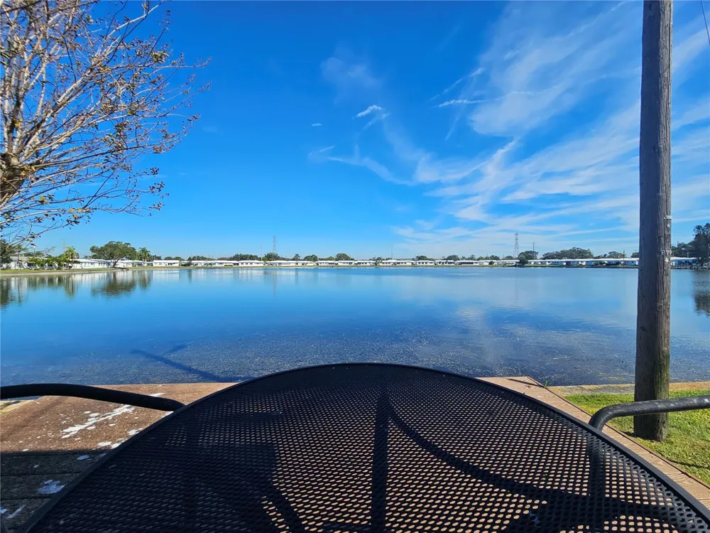 9705 MAINLANDS BOULEVARD W Pinellas Park, FL 33782