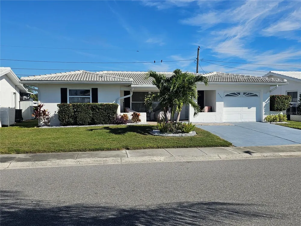 9705 MAINLANDS BOULEVARD W Pinellas Park, FL 33782