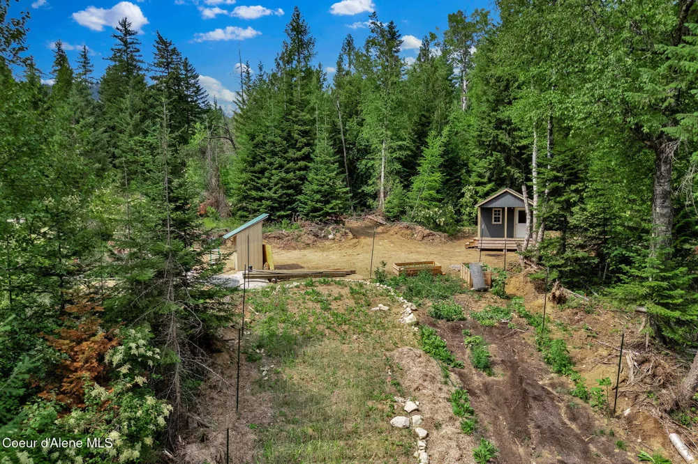 537 E Wrenco Road Sandpoint, ID 83864