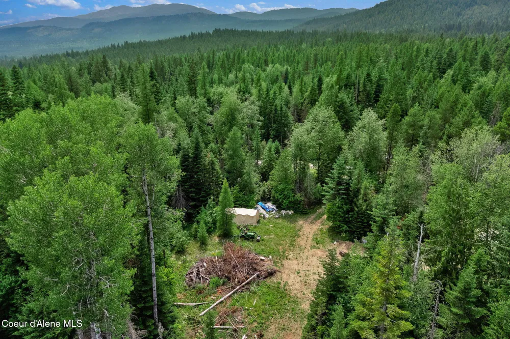 537 E Wrenco Road Sandpoint, ID 83864