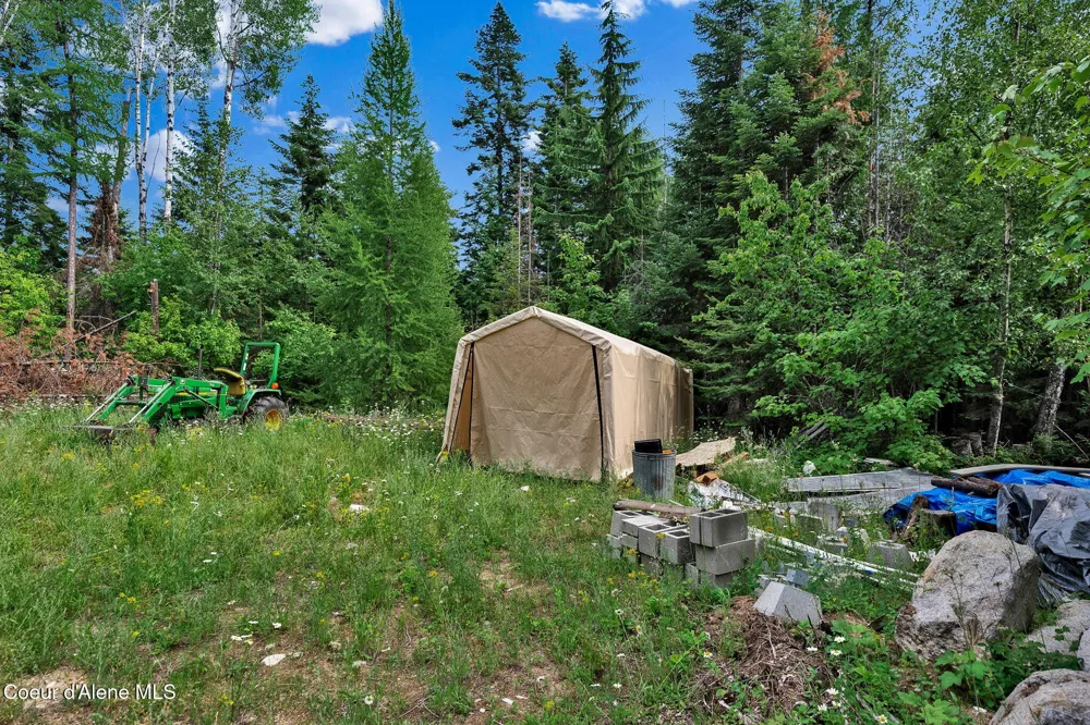 537 E Wrenco Road Sandpoint, ID 83864