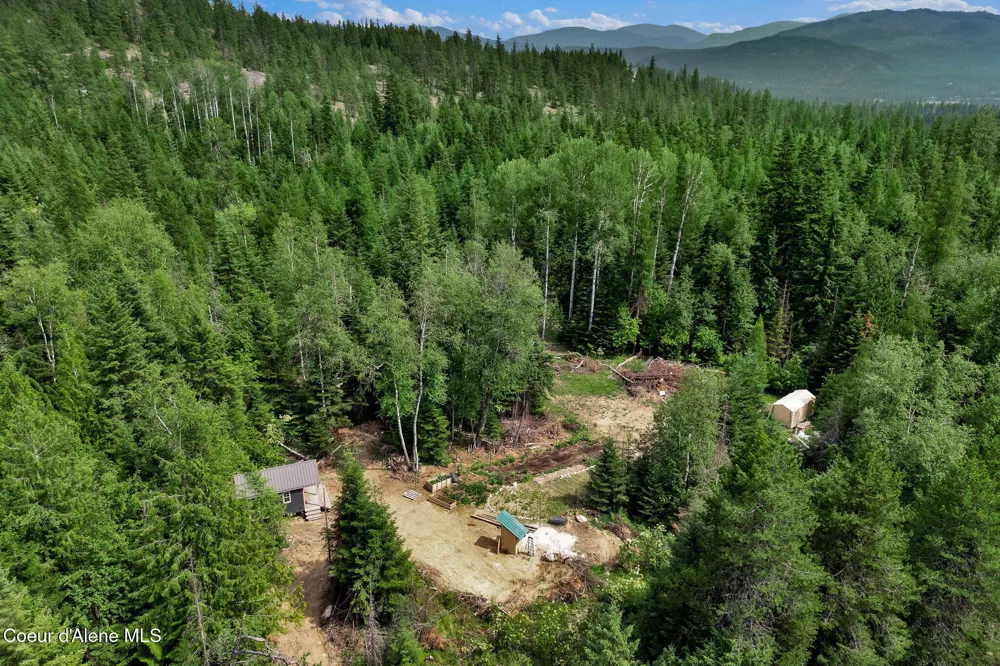 537 E Wrenco Road Sandpoint, ID 83864