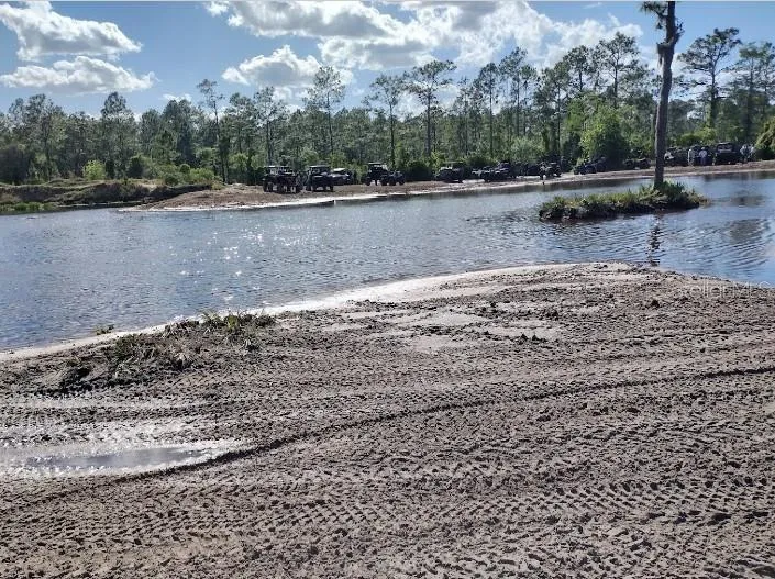 HOLOPAW GROVES ROAD St Cloud, FL 34773