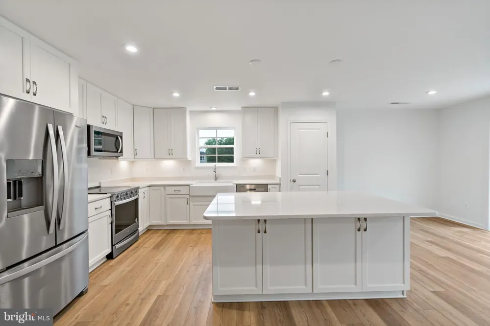 OUTRIGGER ROAD #SKYLARK Inwood, WV 25428