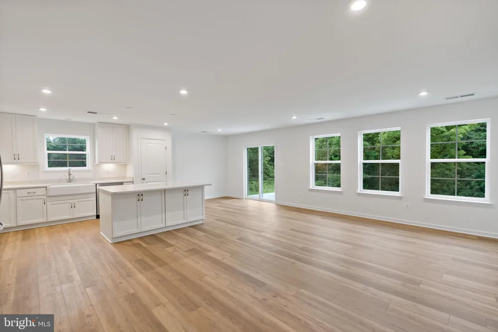 OUTRIGGER ROAD #SKYLARK Inwood, WV 25428