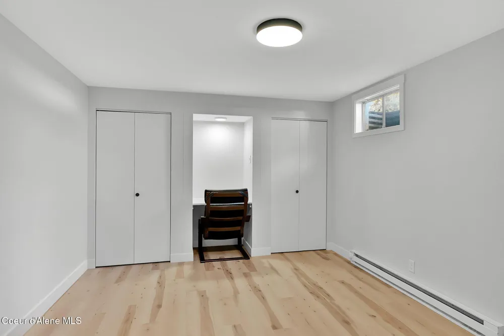 1810 W Honeysuckle Ave. Hayden, ID 83835