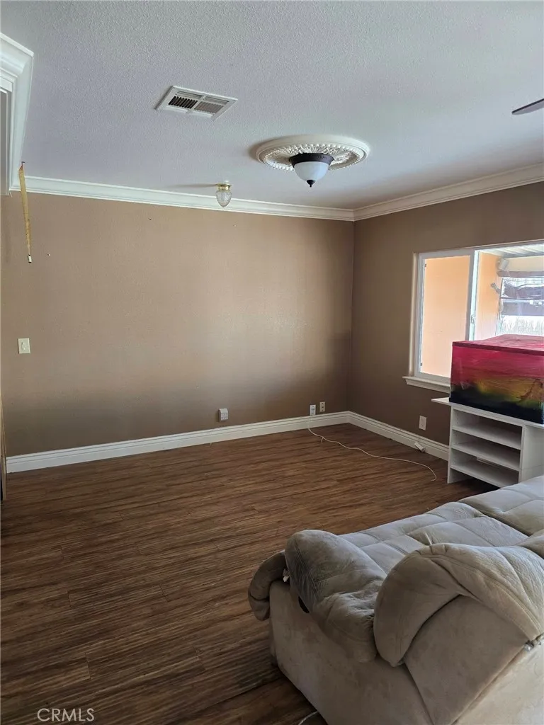 14101 Lakeshore Clearlake, CA 95422