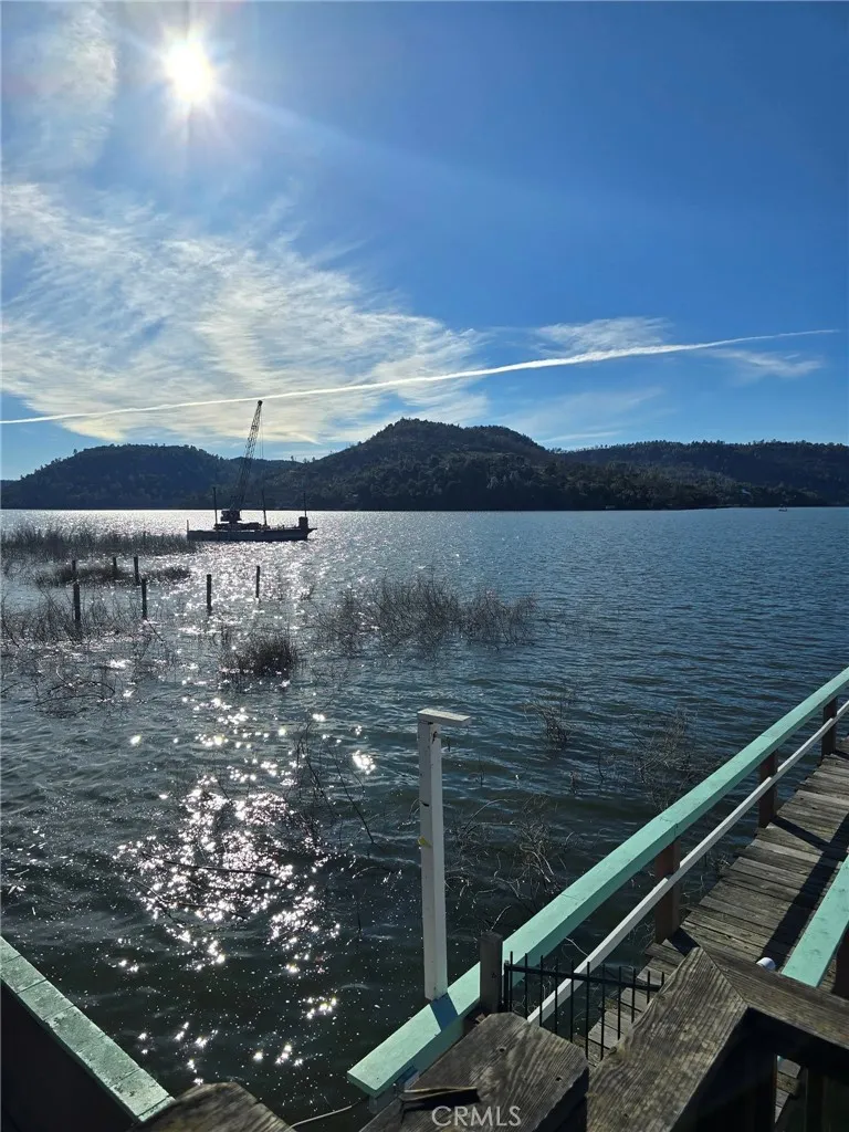 14101 Lakeshore Clearlake, CA 95422