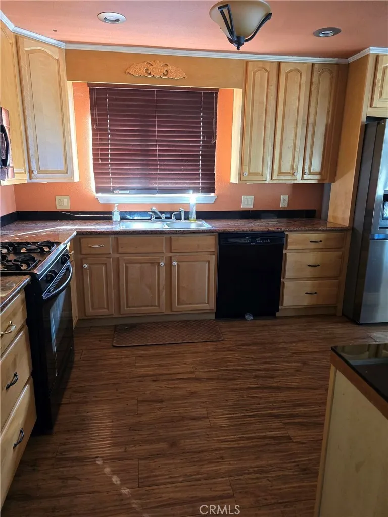 14101 Lakeshore Clearlake, CA 95422