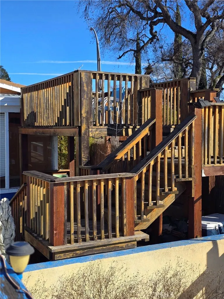14101 Lakeshore Clearlake, CA 95422