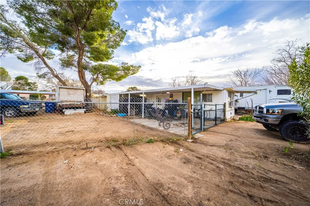 116 Camp Fire California City, CA 93505