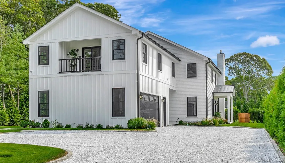 66 Peters Lane Westhampton Beach, NY 11978
