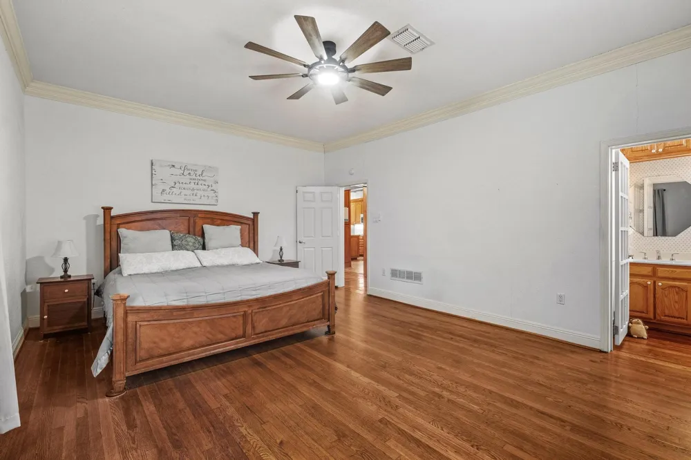715 E 5th Street Ferris, TX 75125