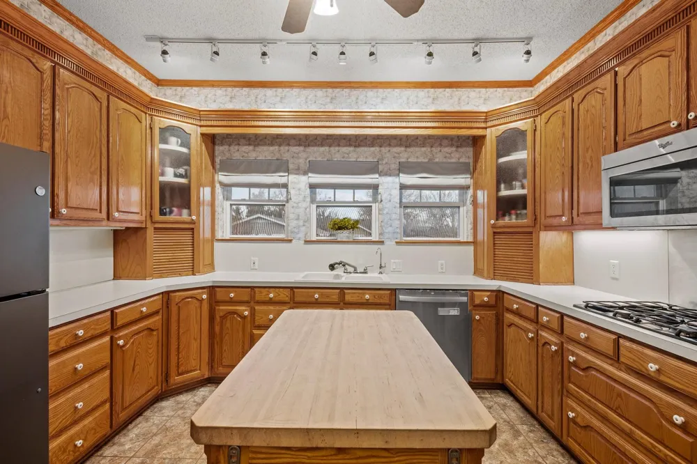 715 E 5th Street Ferris, TX 75125