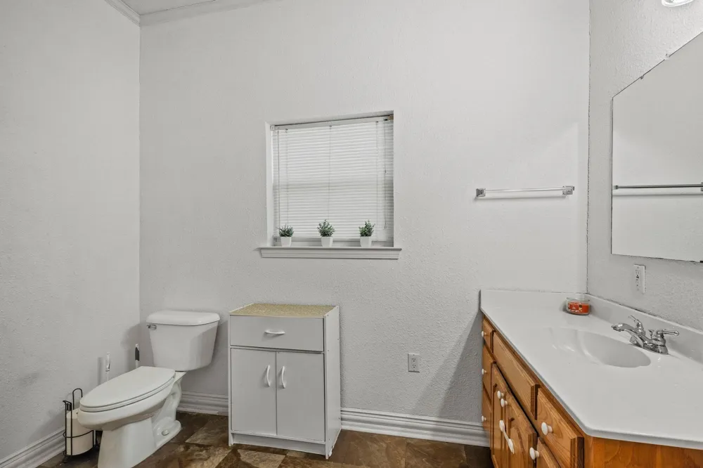 715 E 5th Street Ferris, TX 75125