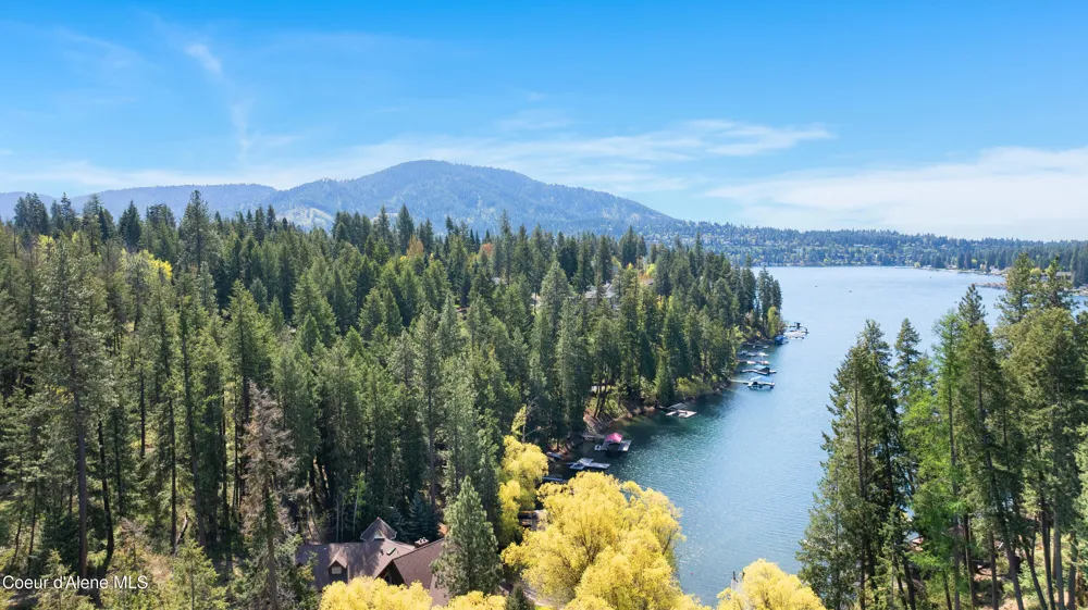 162483 Lakeview Drive Hayden Lake, ID 83835