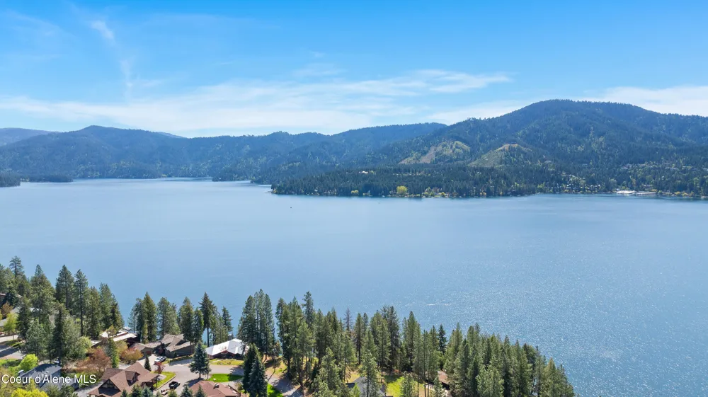162483 Lakeview Drive Hayden Lake, ID 83835