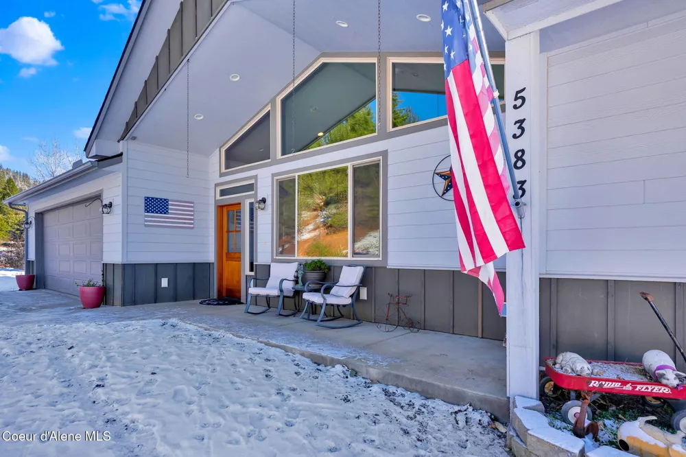 5383 E Van Dusen Road Harrison, ID 83833