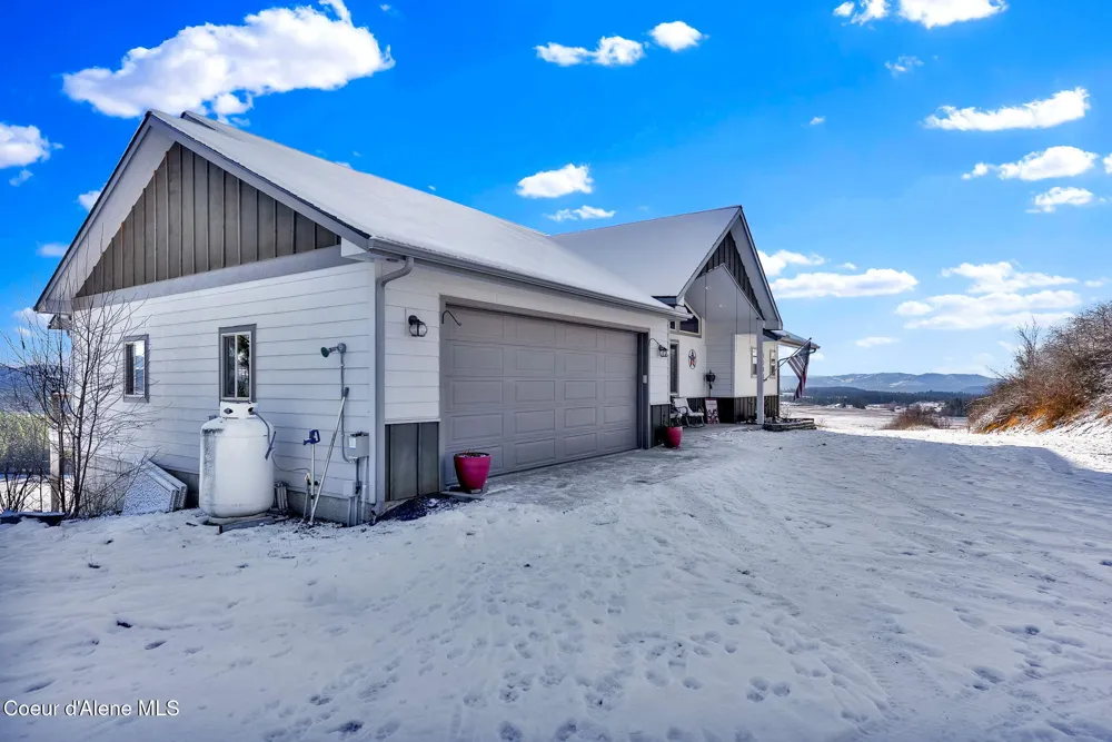 5383 E Van Dusen Road Harrison, ID 83833
