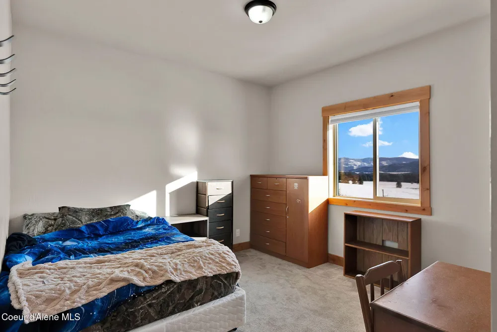 5383 E Van Dusen Road Harrison, ID 83833