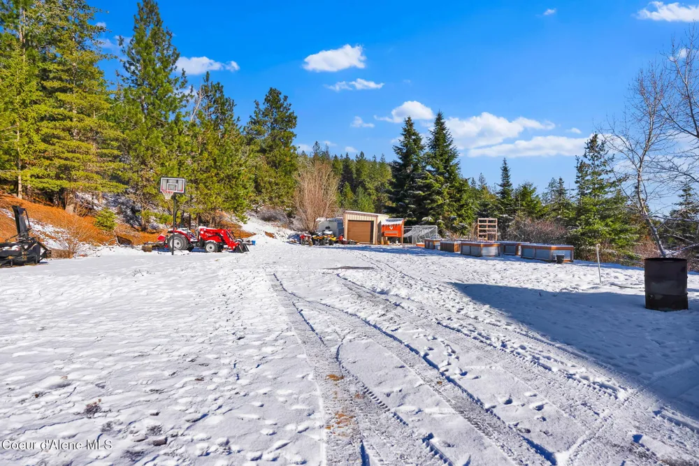 5383 E Van Dusen Road Harrison, ID 83833