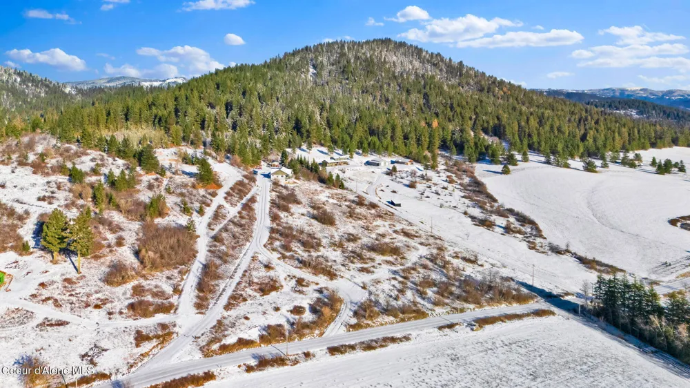 5383 E Van Dusen Road Harrison, ID 83833