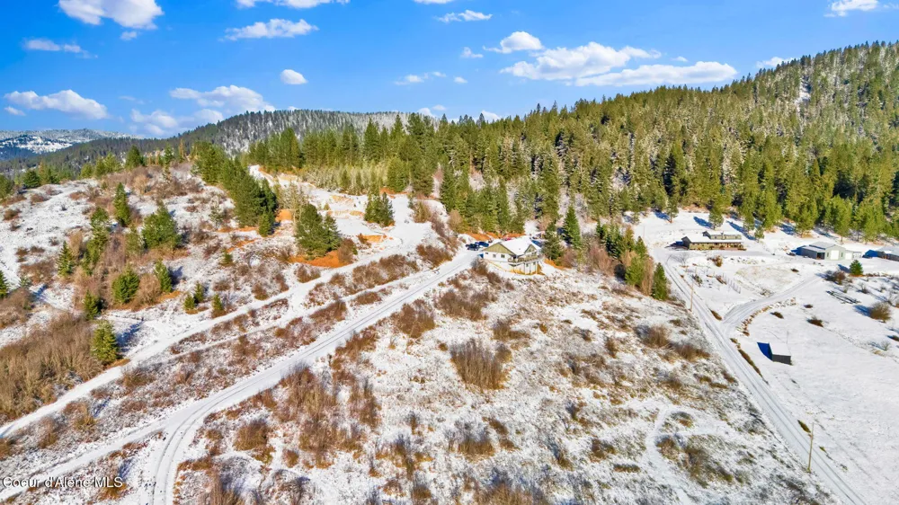 5383 E Van Dusen Road Harrison, ID 83833