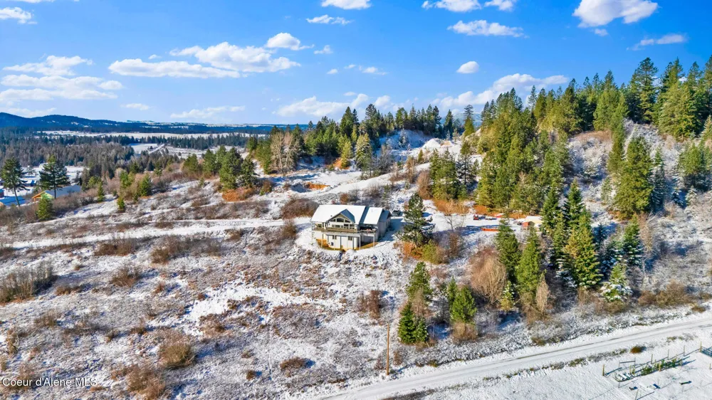 5383 E Van Dusen Road Harrison, ID 83833
