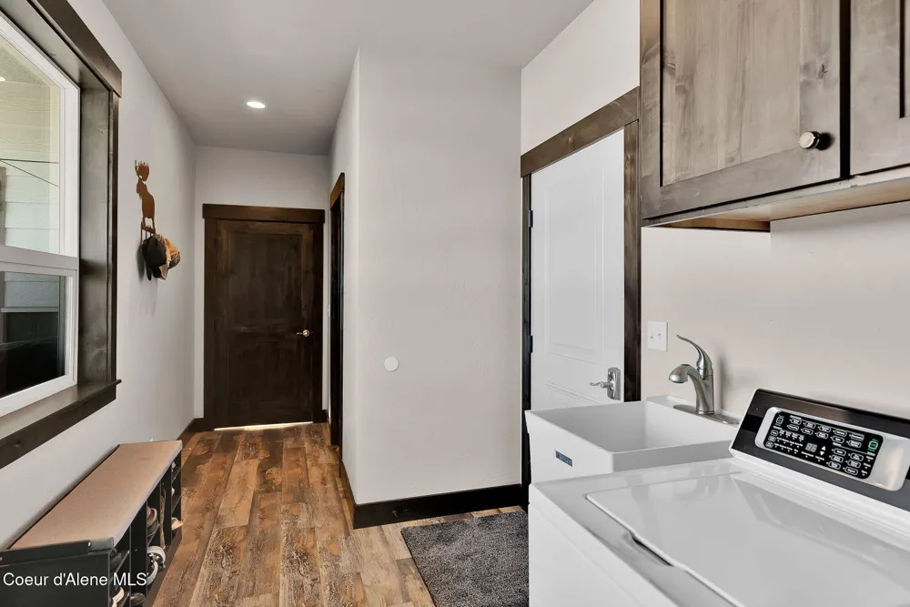 5383 E Van Dusen Road Harrison, ID 83833
