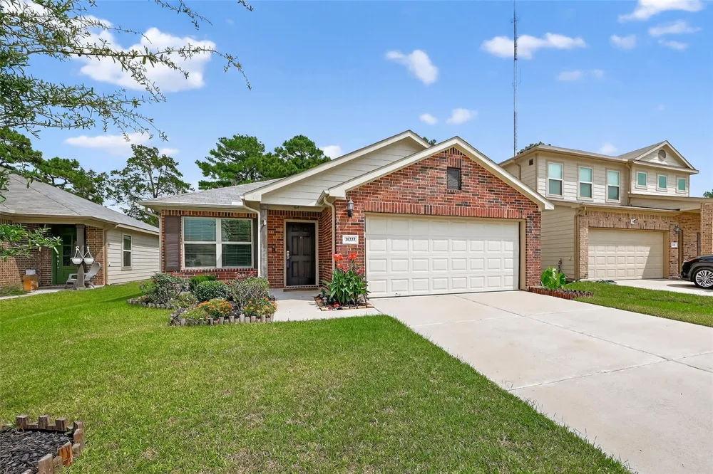 21222 Bush Brook Bend Path Tomball, TX 77377
