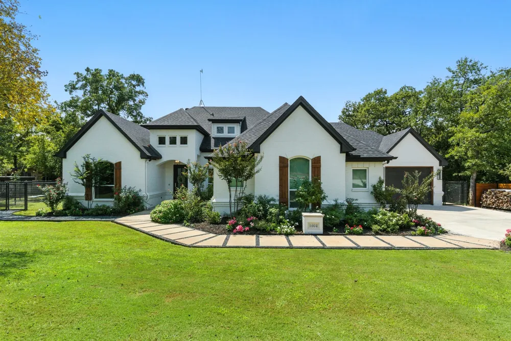 1001 Trinity Oaks Road Weatherford, TX 76087
