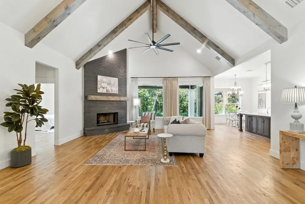 1001 Trinity Oaks Road Weatherford, TX 76087