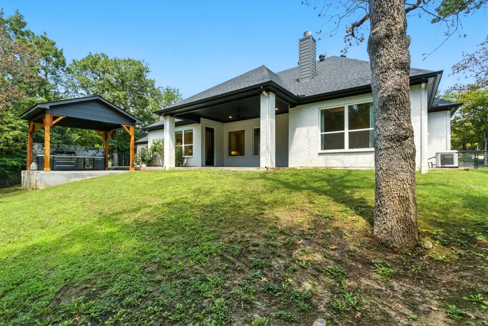 1001 Trinity Oaks Road Weatherford, TX 76087