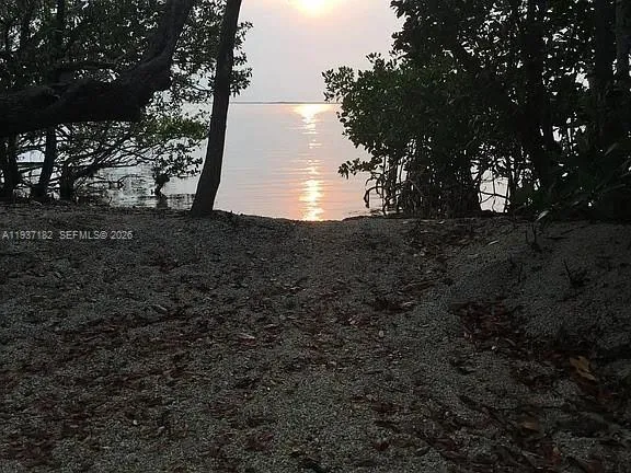 202 Sanctuary Dr Key Largo, FL 33037