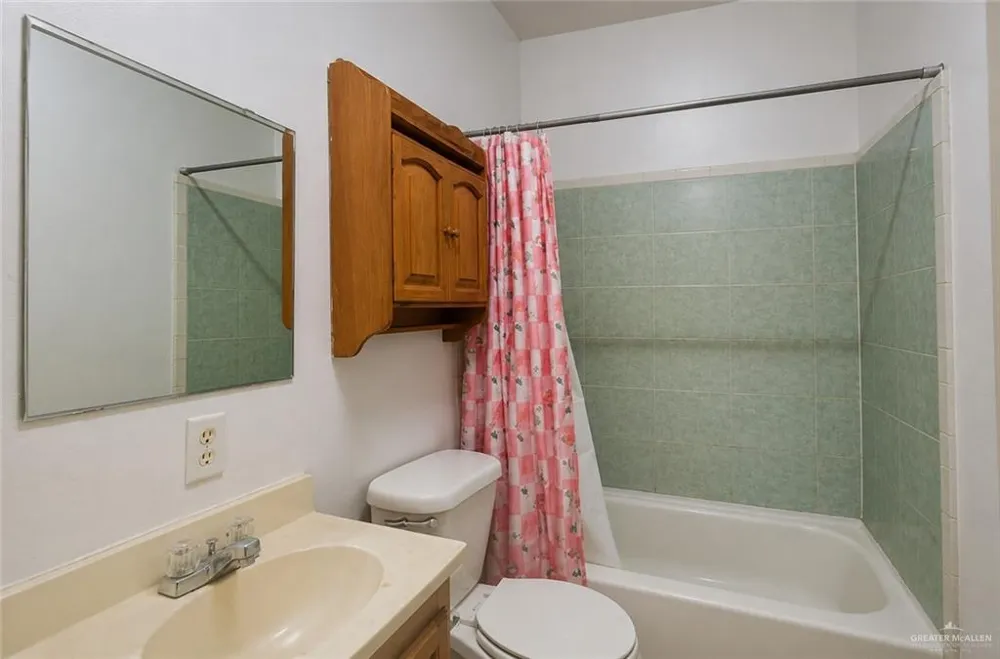 201 & 203 8th Street Donna, TX 78537