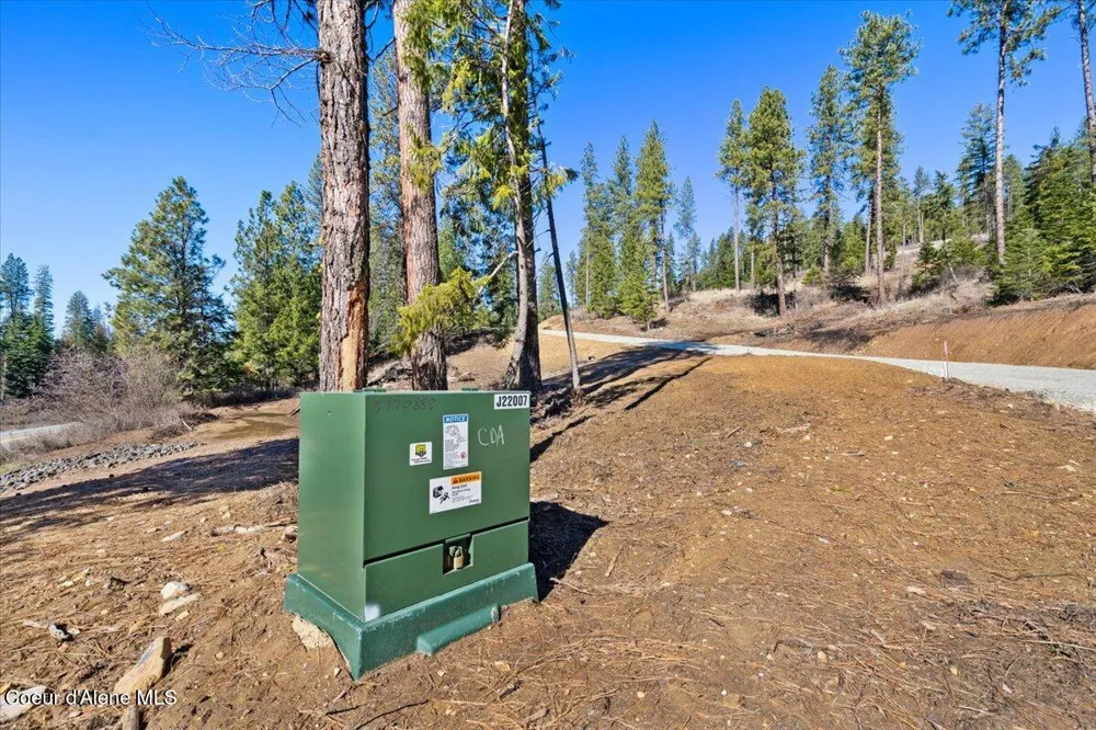L3B1 NKA Highway 97 Harrison, ID 83833