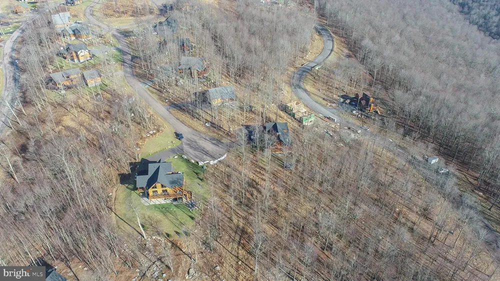 90 HIGH ROAD CREST Mc Henry, MD 21541
