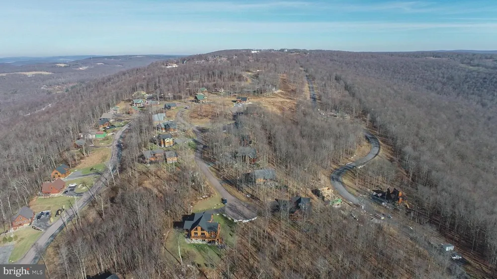 90 HIGH ROAD CREST Mc Henry, MD 21541