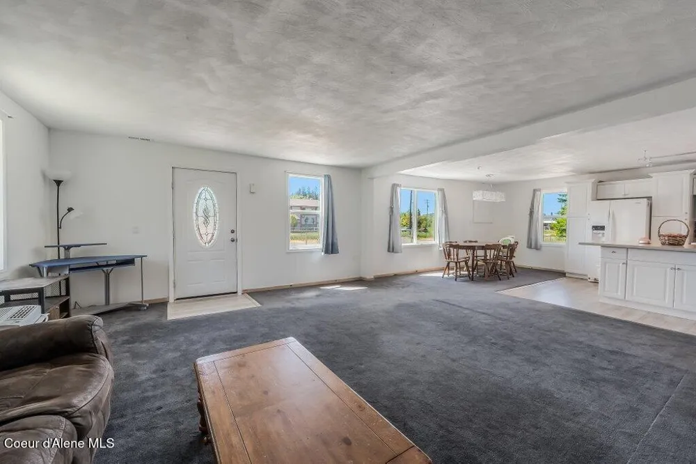 9727 W E STREET Worley, ID 83876