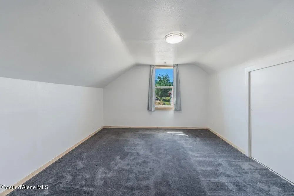 9727 W E STREET Worley, ID 83876