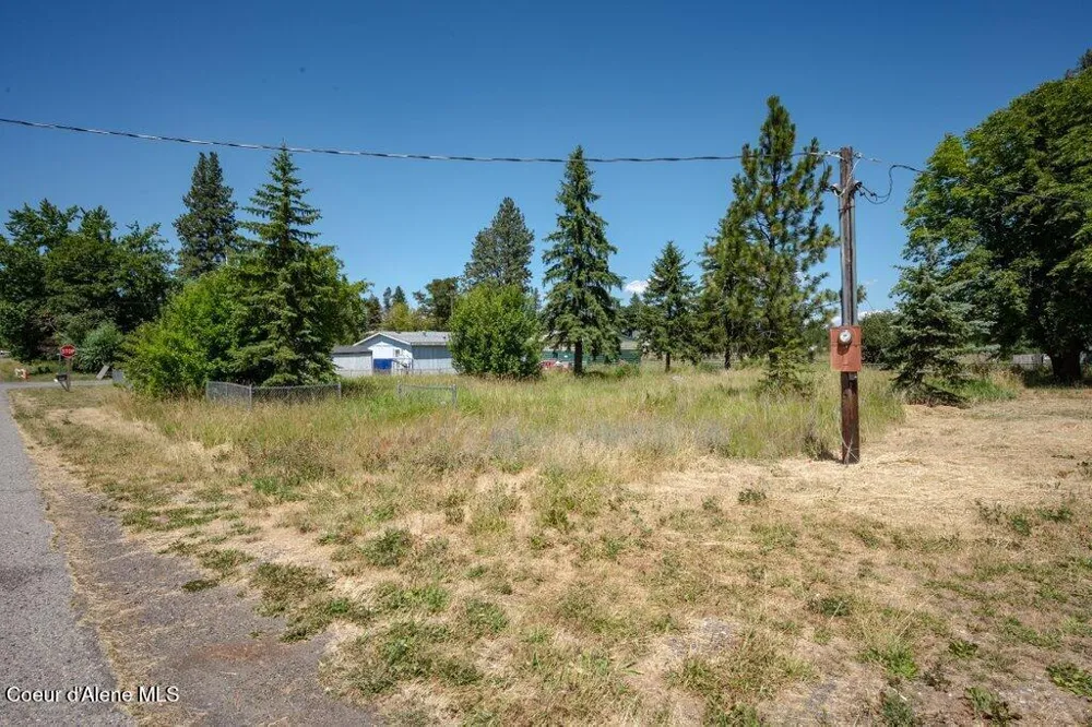 9727 W E STREET Worley, ID 83876
