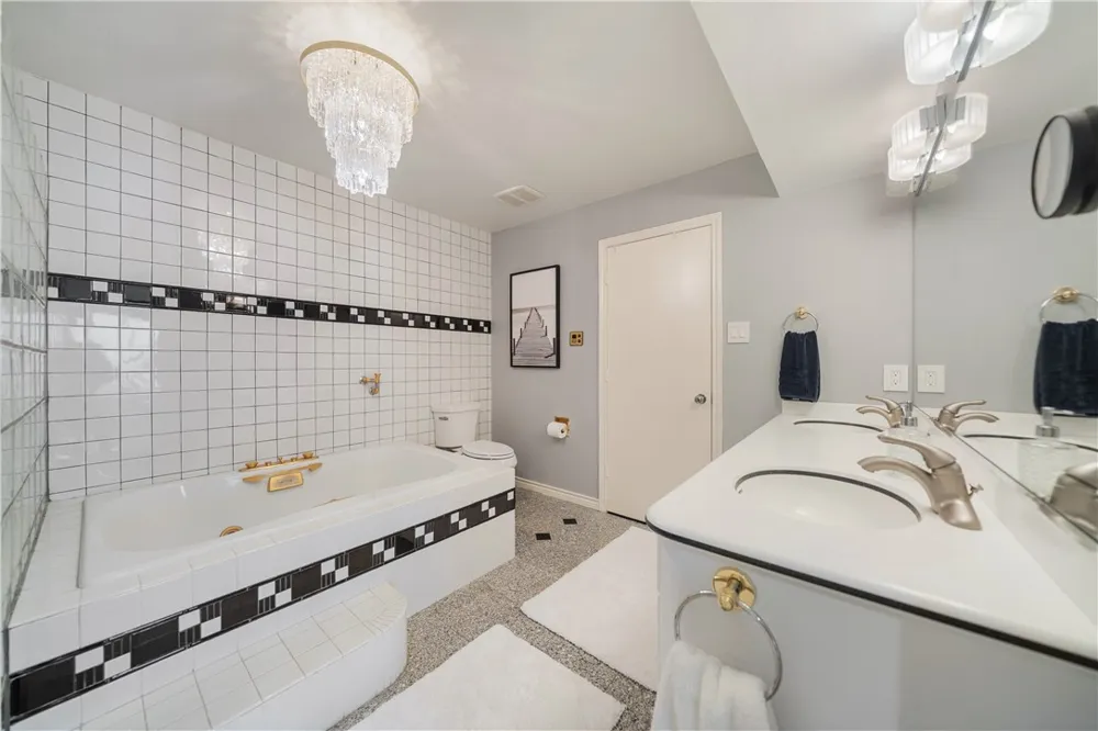 1400 Ocean Drive #1104A Corpus Christi, TX 78404