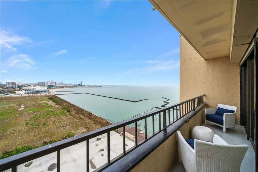 1400 Ocean Drive #1104A Corpus Christi, TX 78404