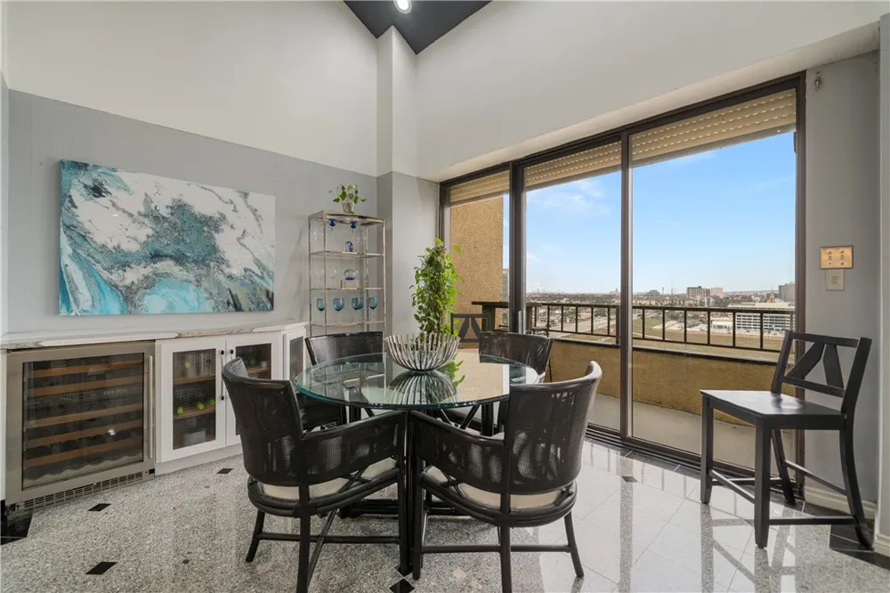 1400 Ocean Drive #1104A Corpus Christi, TX 78404