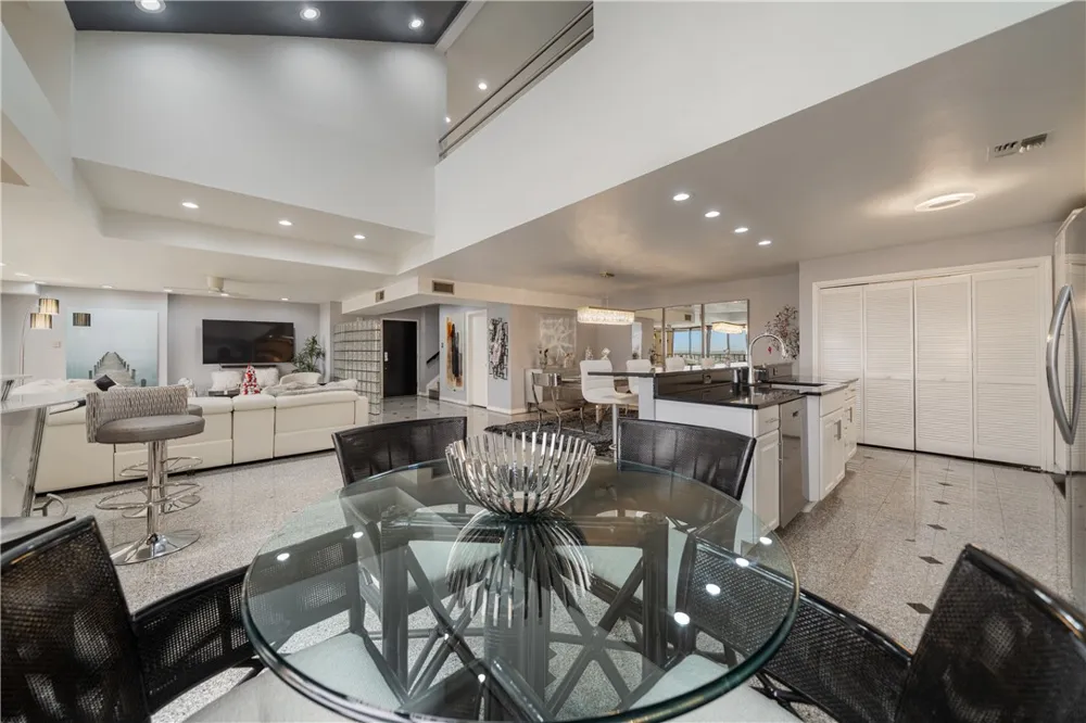 1400 Ocean Drive #1104A Corpus Christi, TX 78404