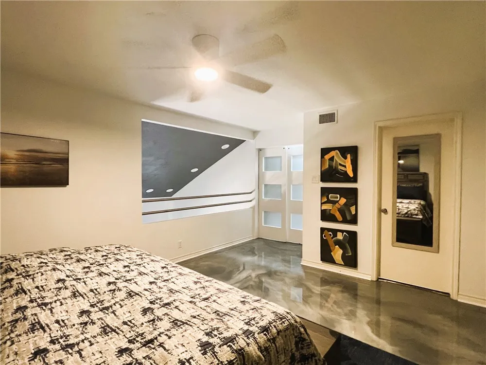 1400 Ocean Drive #1104A Corpus Christi, TX 78404