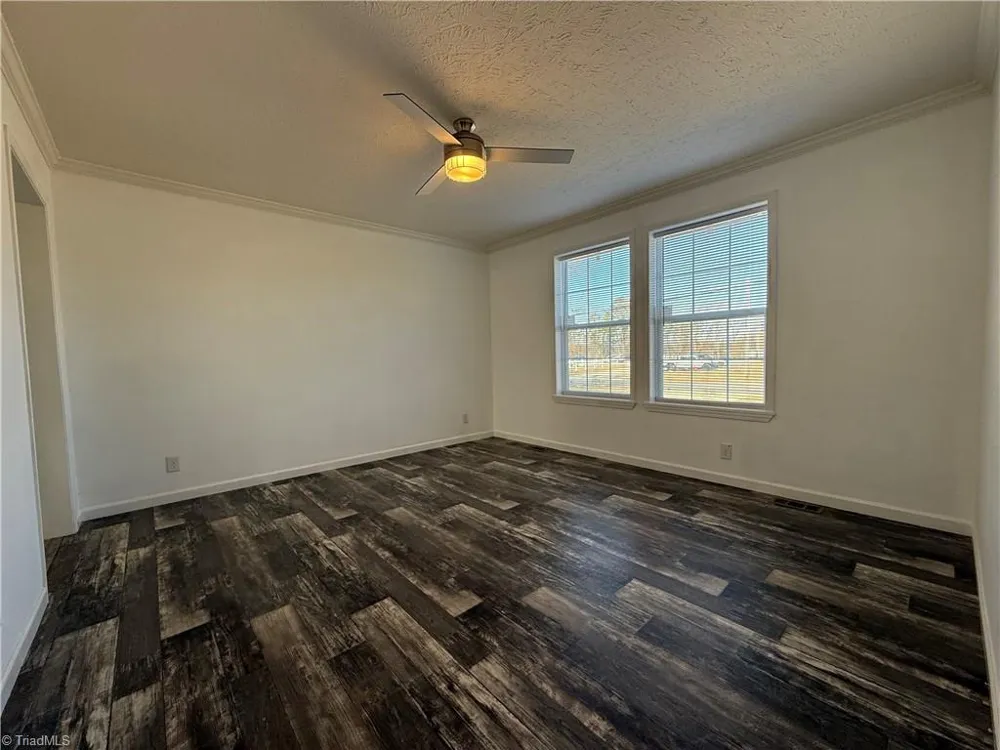 812 W Main Street Pilot Mountain, NC 27041