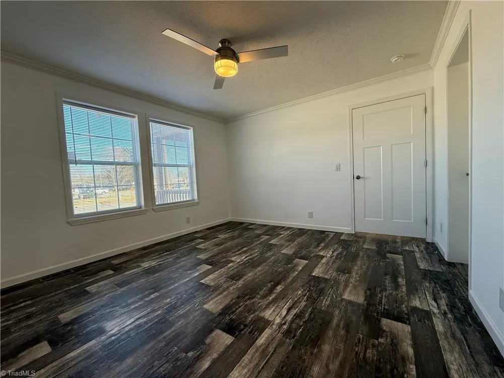812 W Main Street Pilot Mountain, NC 27041