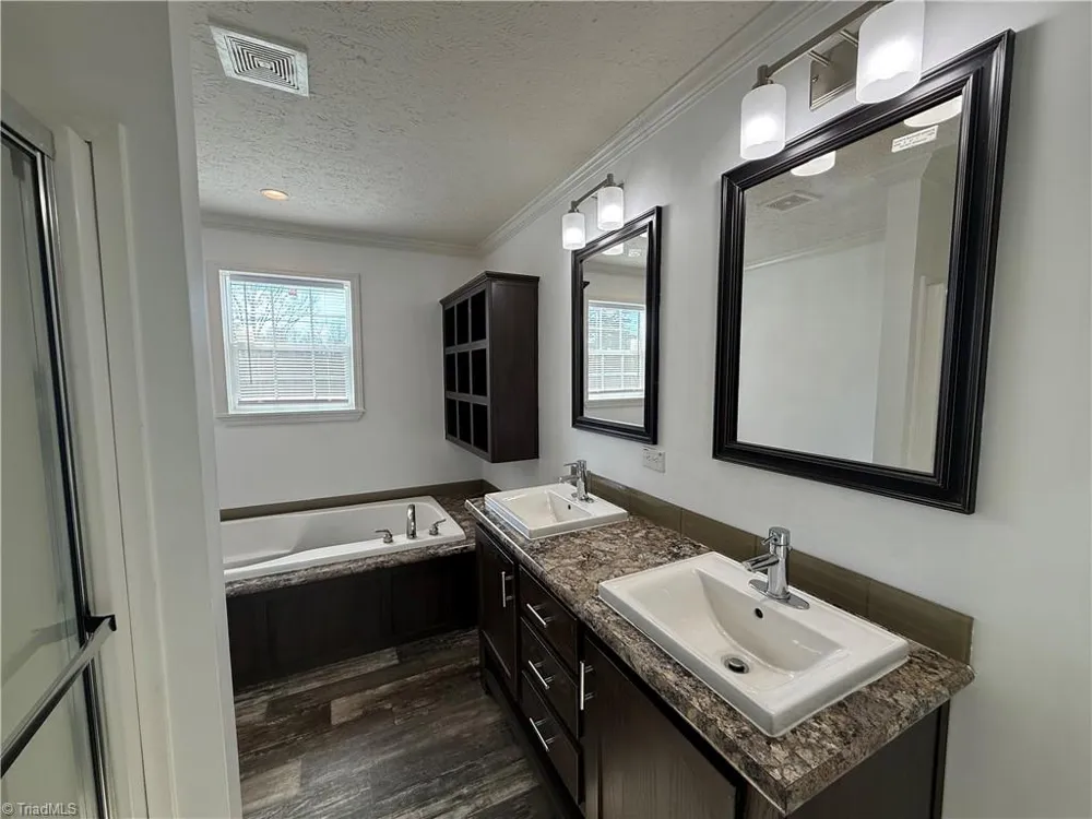 812 W Main Street Pilot Mountain, NC 27041