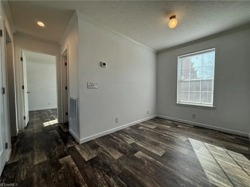 812 W Main Street Pilot Mountain, NC 27041